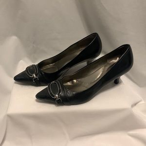 AK Anne Klein Black Leather Heels - Sz 6.5